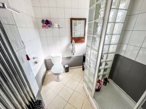 SHOWER ROOM- click for photo gallery